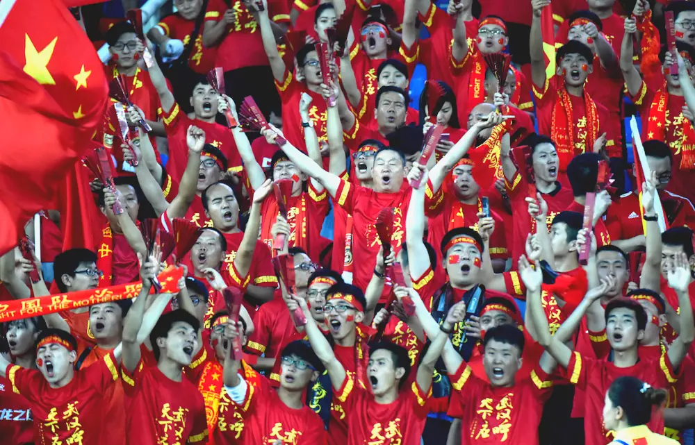 Chinese football fans